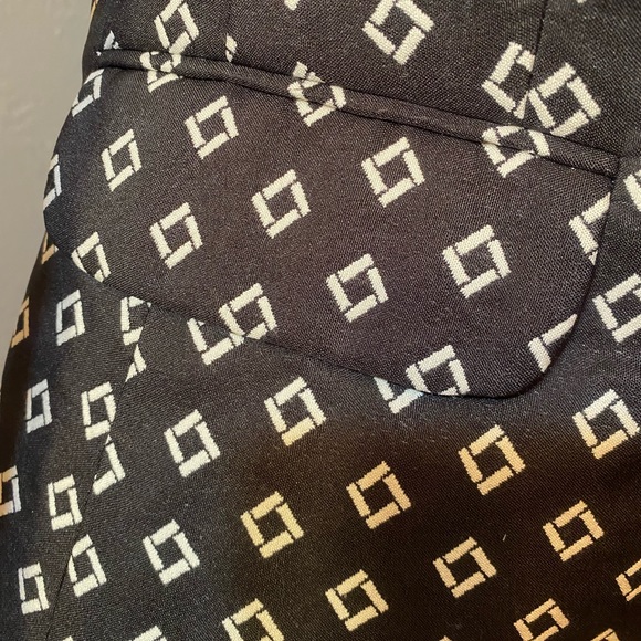 VINCE CAMUTO Black and White Diamond Print Blazer - Picture 11 of 16